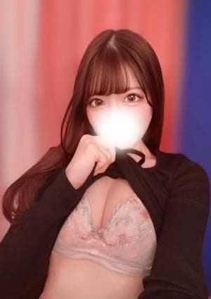 百瀬あみ