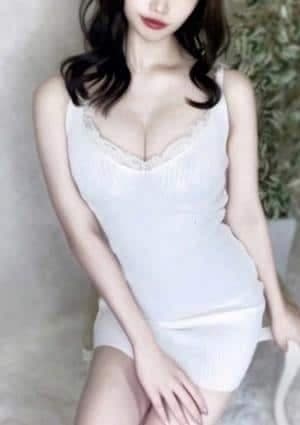 愛沢みなみ