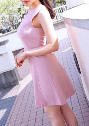綾瀬しおり