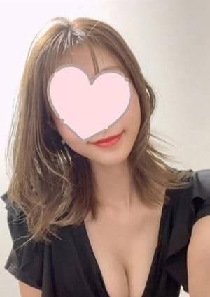 白咲ゆあ