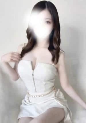 月城もも